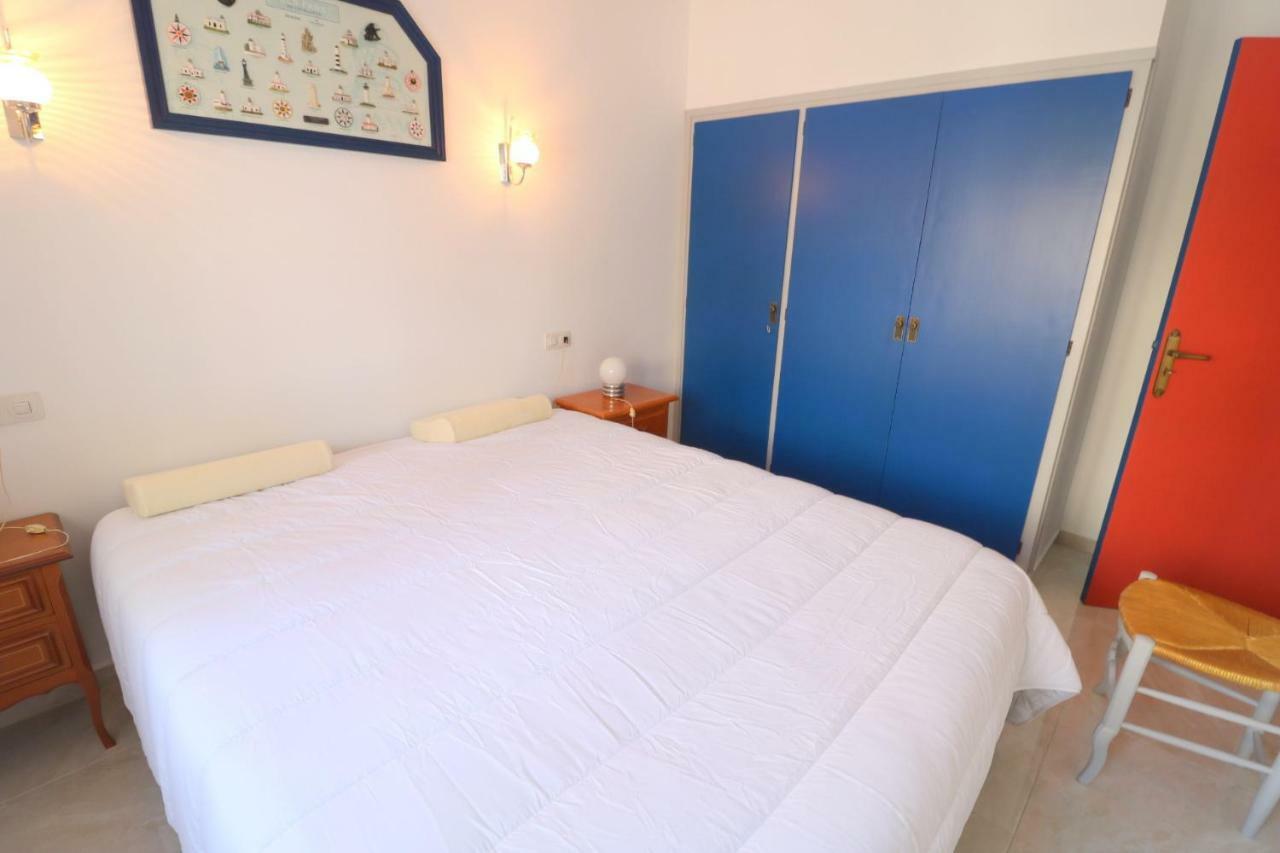 Apartamento Riera Ginjolers Rosas Exterior foto